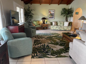 International Colony Club 41 condo